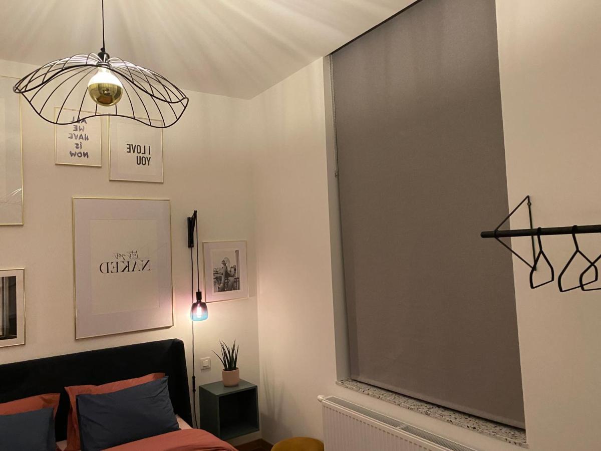 Cozy Apt W/ King Bed Great For Discovering Liege Exterior photo